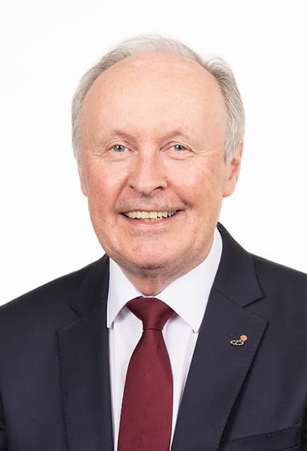 Aki Lindén